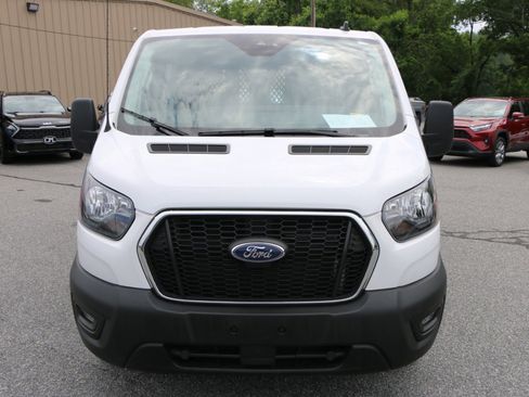 Used 2024 Ford Transit 250 Low Roof w/ Exterior Upgrade Package RWD image 10