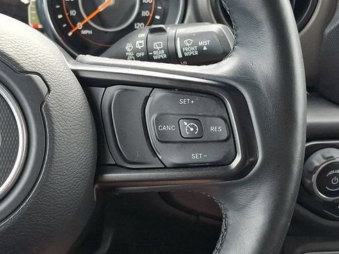 Used 2018 Jeep Wrangler Unlimited Sport S AWD/4WD image 26