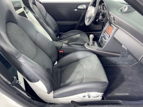 Used 2010 Porsche 911 GT3 image 30