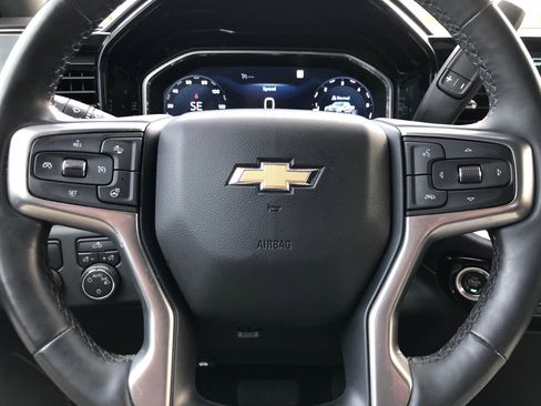 Used 2023 Chevrolet Silverado 1500 LT image 9