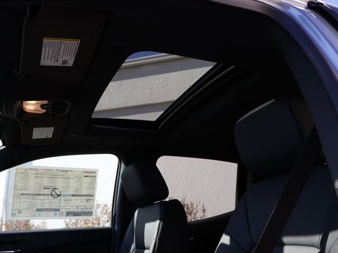 New 2026 GMC Canyon Elevation w/ Convenience Package image 47