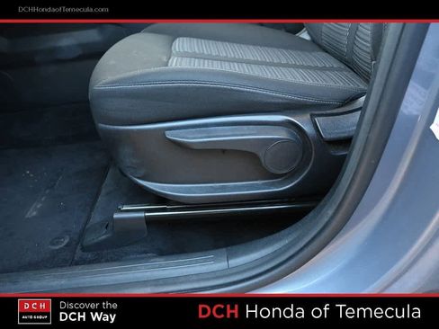 Used 2023 Kia Sorento LX image 15