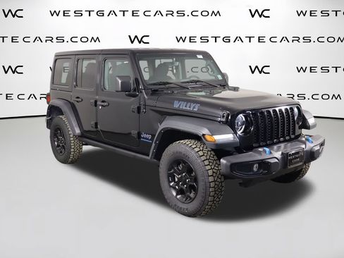 Used 2023 Jeep Wrangler Unlimited w/ 8.4" Radio Group AWD/4WD image 46