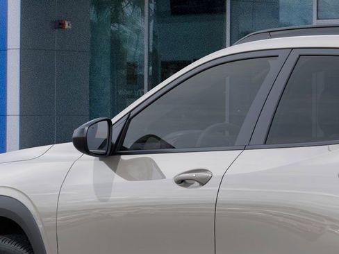 New 2026 Chevrolet Trax RS w/ Sunroof Package FWD image 21