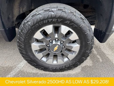 Used 2021 Chevrolet Silverado 2500 Custom w/ Custom Value Package AWD/4WD image 32