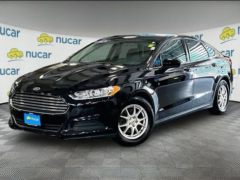 Used 2016 Ford Fusion S FWD image 3