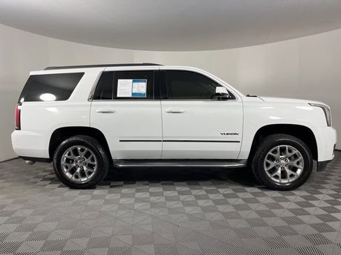 Used 2016 GMC Yukon SLT w/ Premium Edition image 11