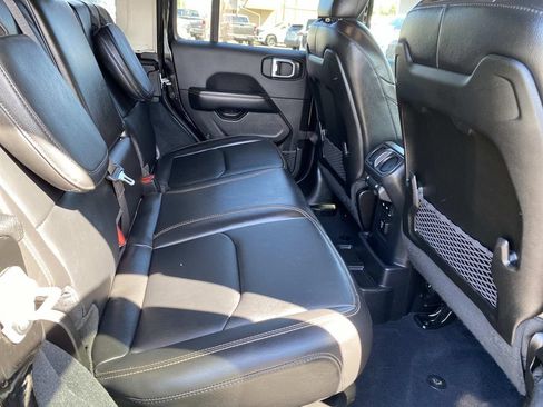 Certified 2024 Jeep Wrangler Unlimited Sahara AWD/4WD image 31