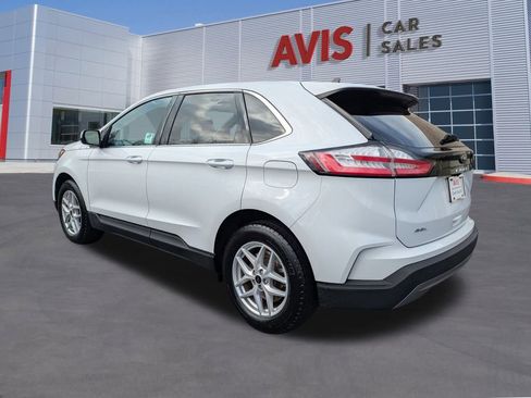 Used 2024 Ford Edge SEL image 9