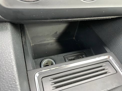 Used 2016 Volkswagen Jetta S image 12