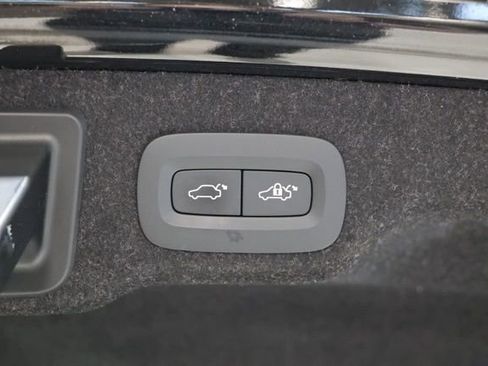Used 2023 Volvo S90 B6 Ultimate w/ Lounge Package AWD/4WD image 36