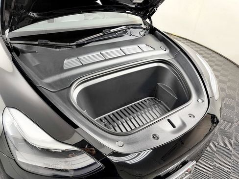 Used 2022 Tesla Model Y Performance AWD/4WD image 23