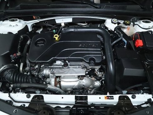 Used 2024 Chevrolet Malibu LT image 35