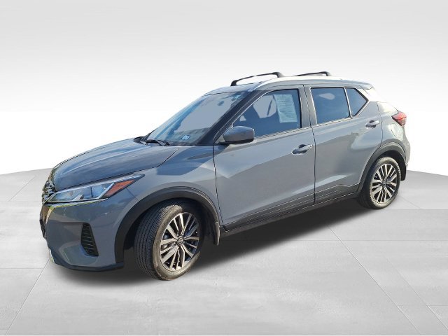 Used 2024 Nissan Kicks SV FWD image 3