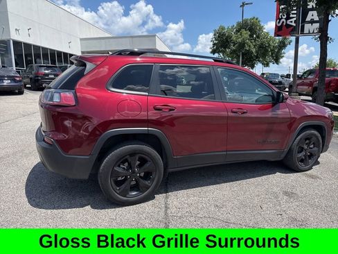 Used 2021 Jeep Cherokee Latitude Plus FWD image 5