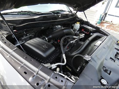 Used 2018 RAM 1500 Express RWD image 7
