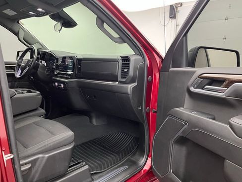 Used 2022 GMC Sierra 1500 Elevation image 23