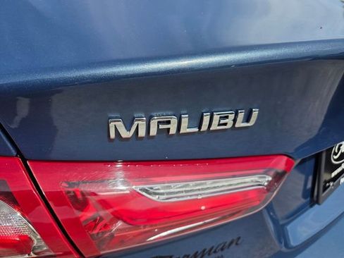 Used 2024 Chevrolet Malibu LT FWD image 11