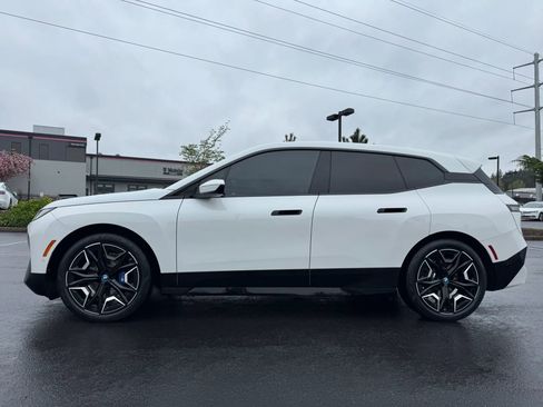 Used 2023 BMW iX M60 AWD/4WD image 6