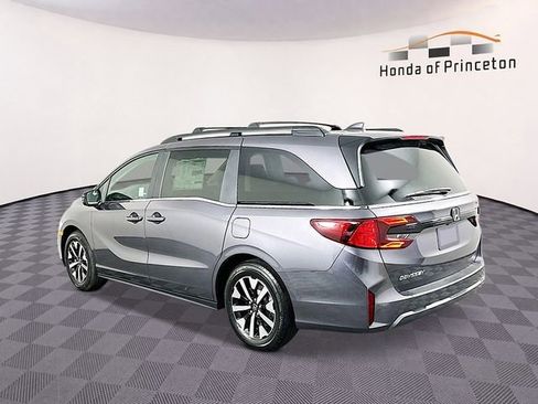 New 2026 Honda Odyssey EX-L image 4