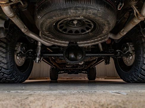 Used 2024 GMC Sierra 1500 AT4 w/ Technology Package image 15