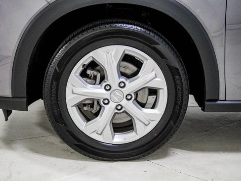 Used 2023 Honda HR-V LX image 15