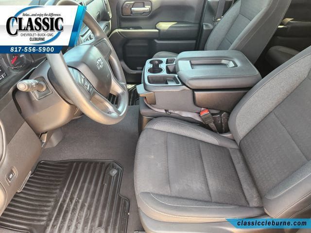 Used 2025 Chevrolet Silverado 1500 Custom Trail Boss w/ LPO, Dark Essentials Package AWD/4WD image 14