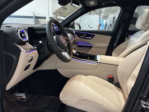 New 2026 Mercedes-Benz GLC 300 4MATIC image 7