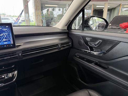 Used 2024 Lincoln Corsair Premiere w/ Equipment Group 101A image 42