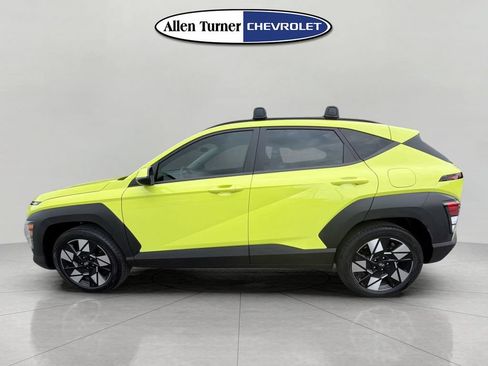 Used 2024 Hyundai Kona SEL w/ Convenience Package FWD image 6