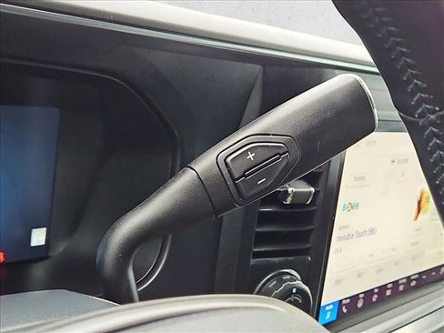 Certified 2025 Ford F250 Platinum image 12