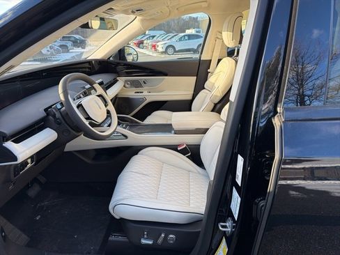 New 2026 Lincoln Nautilus Black Label image 10