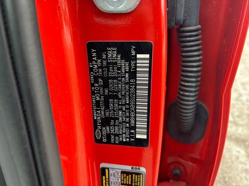 Used 2025 Hyundai Kona SEL image 28