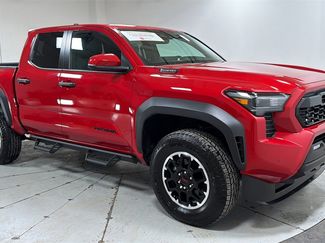 Certified 2025 Toyota Tacoma TRD Off-Road video 3