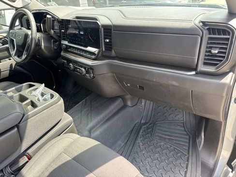 Used 2025 Chevrolet Silverado 1500 RST w/ LPO, Dark Essentials Package RWD image 17