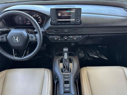 Used 2025 Honda HR-V Sport image 16