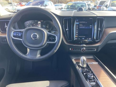 Used 2019 Volvo XC60 T8 Inscription w/ Advanced Package image 14