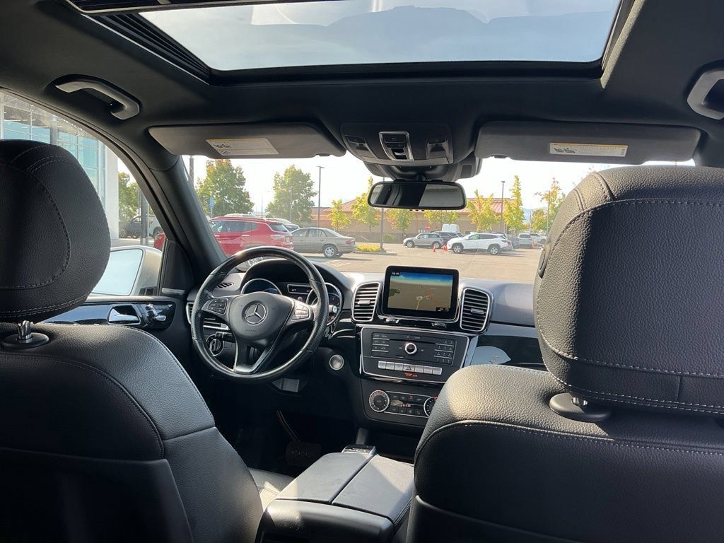 Used 2018 Mercedes-Benz GLE 350 image 23