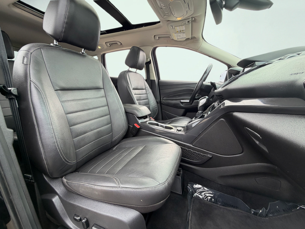 Used 2016 Ford Escape Titanium AWD/4WD image 42