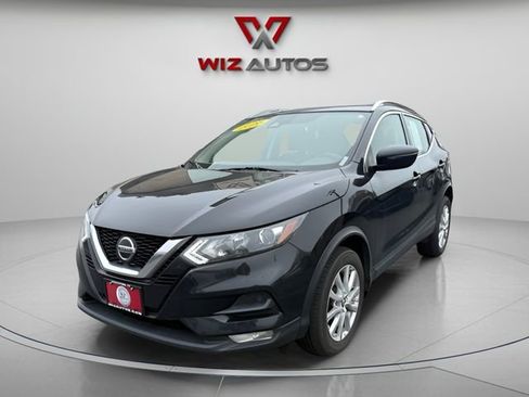 Used 2020 Nissan Rogue Sport SV w/ All-Weather Package image 1