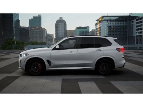 New 2026 BMW X5 sDrive40i w/ M Sport Package RWD image 4