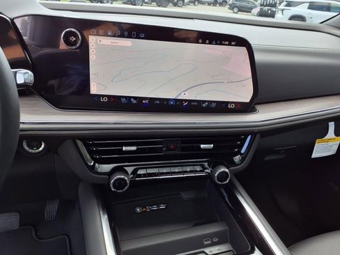 New 2025 Chevrolet Tahoe Premier image 8