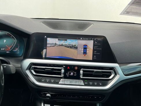 Used 2020 BMW 330i Sedan w/ M Sport Package RWD image 19
