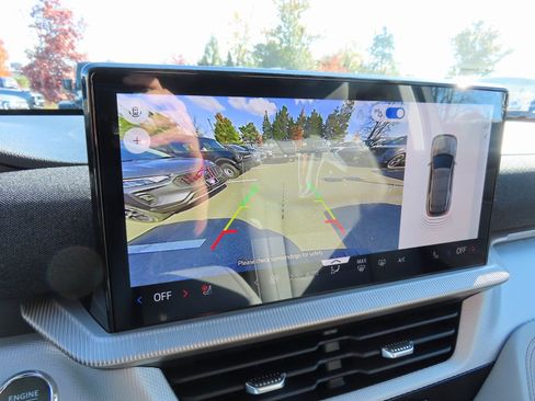 New 2026 Ford Explorer Active w/ Active Comfort Package image 12