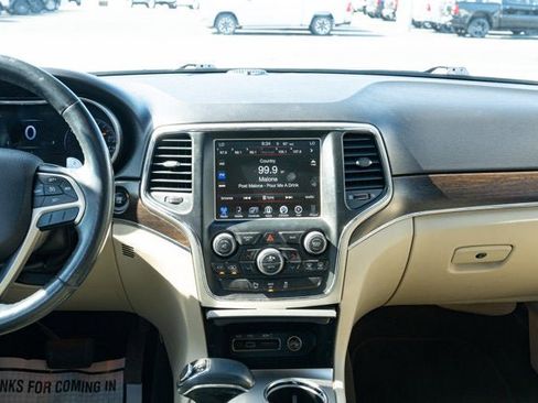 Used 2014 Jeep Grand Cherokee Limited w/ Trailer Tow Group IV AWD/4WD image 30