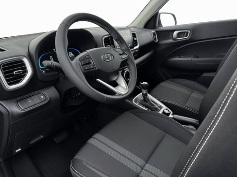 New 2026 Hyundai Venue SEL FWD image 14