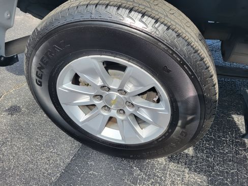 Certified 2021 Chevrolet Silverado 1500 LT RWD image 44