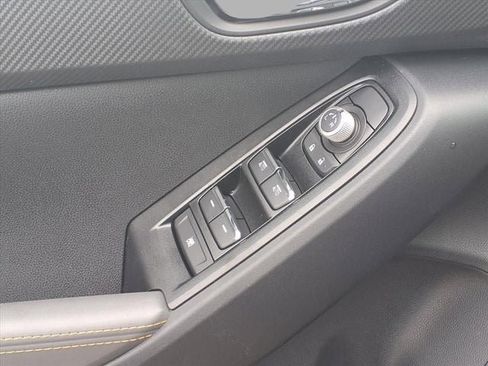 New 2025 Subaru Crosstrek 2.5i Limited w/ Crosstrek Mirror Package image 39