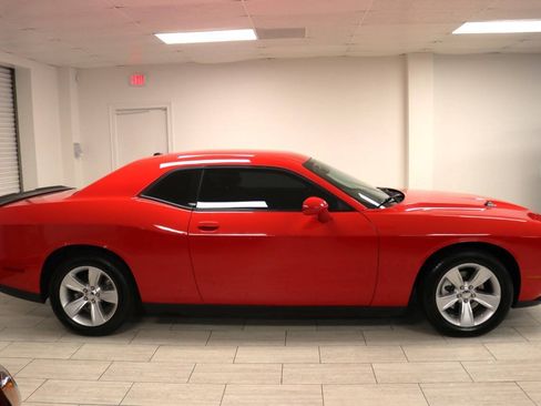 Used 2023 Dodge Challenger SXT RWD image 11