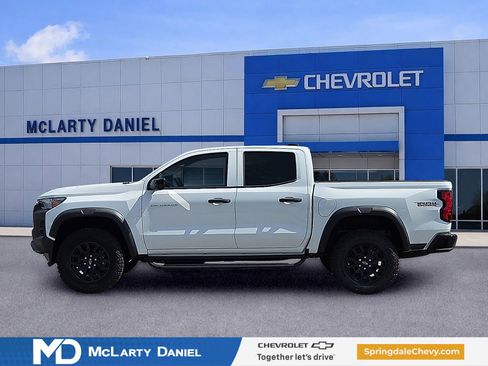 New 2026 Chevrolet Colorado Trail Boss AWD/4WD image 3